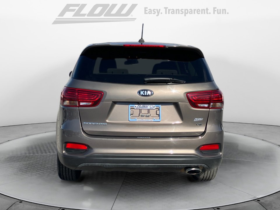 Used 2019 Kia Sorento FWD V6 image 8