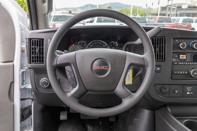 New 2025 GMC Savana 4500 w/ Driver Convenience Package RWD image 15