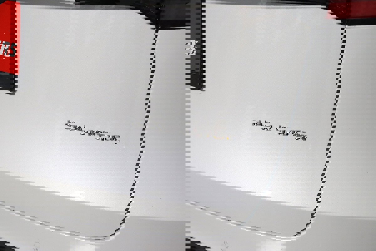 Used 2023 Tesla Model Y Long Range image 40