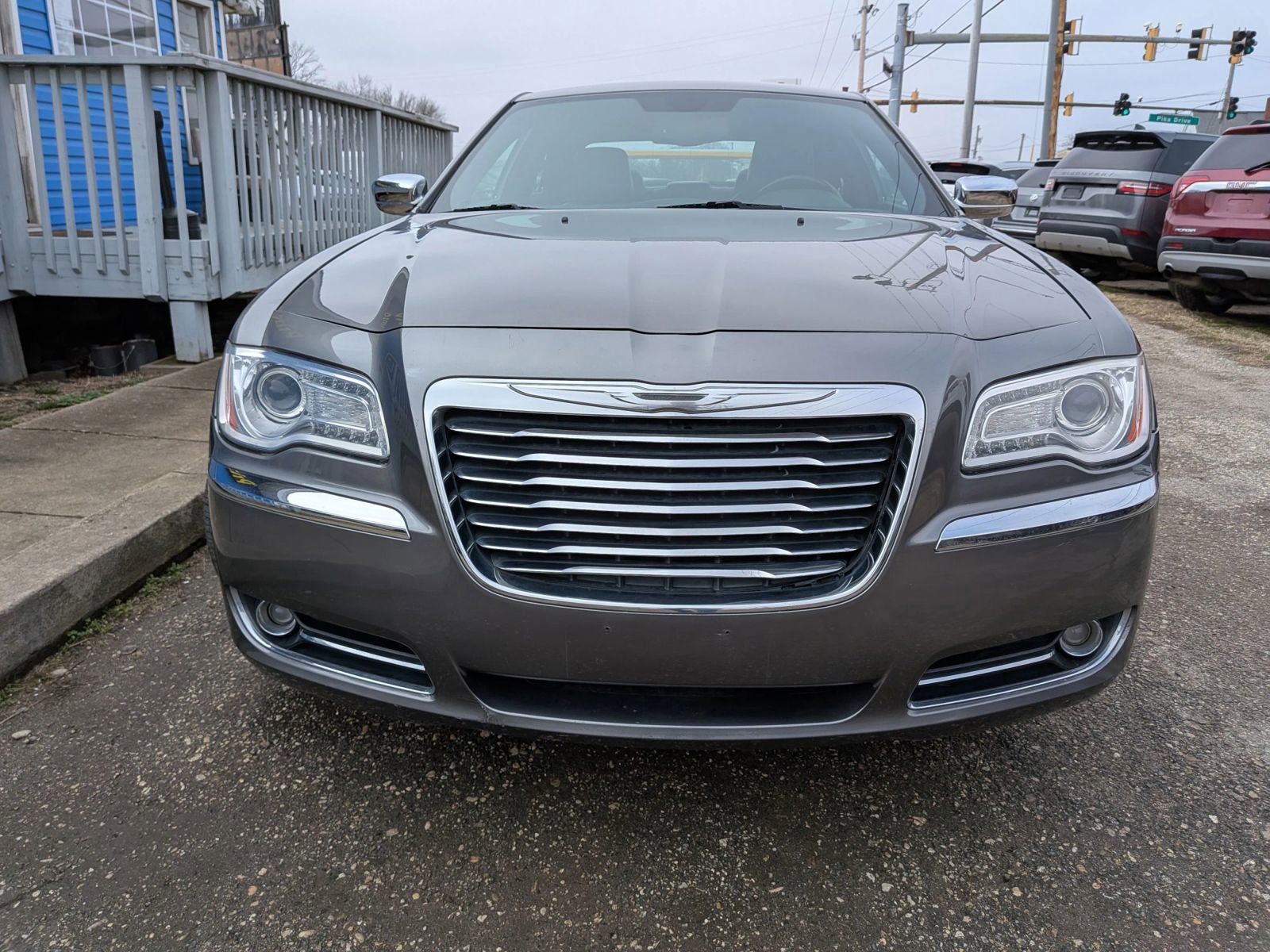 Used 2012 Chrysler 300 Limited RWD image 9