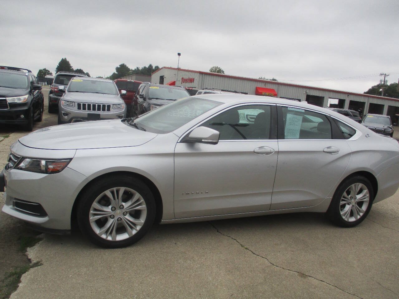 Used 2014 Chevrolet Impala LT w/ Convenience Package FWD image 3