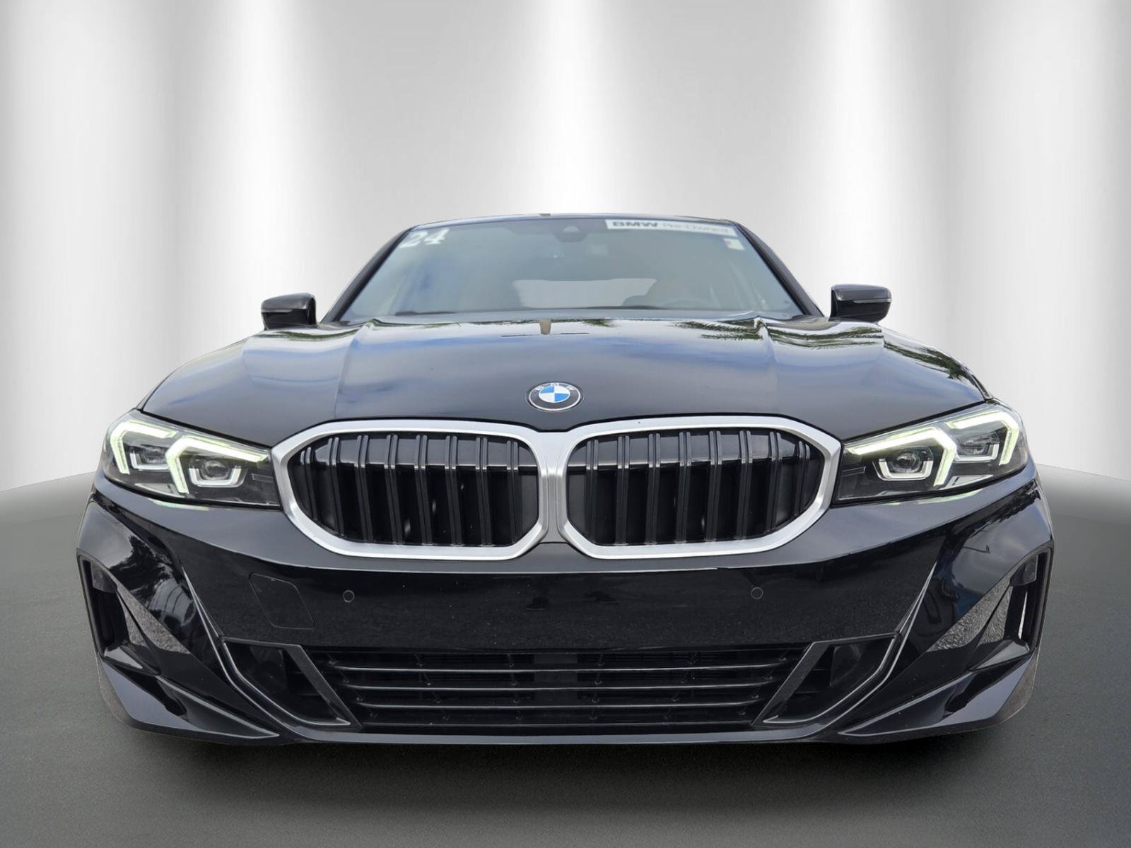 Used 2024 BMW 330i Sedan w/ Convenience Package RWD image 2