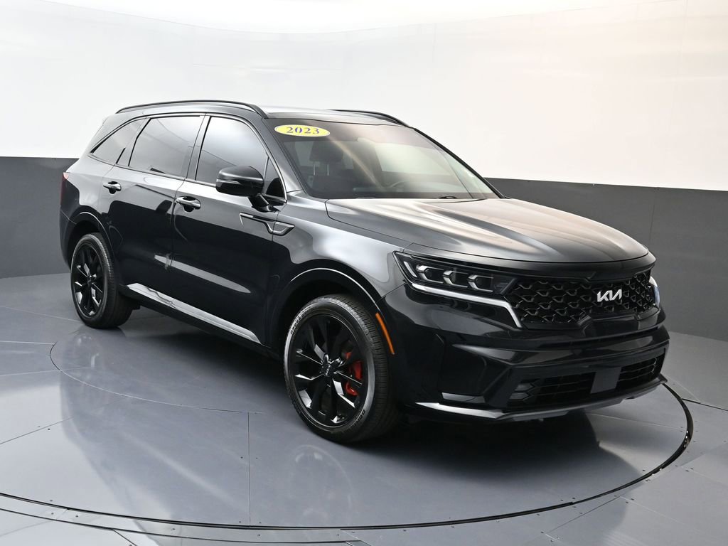 Used 2023 Kia Sorento SX