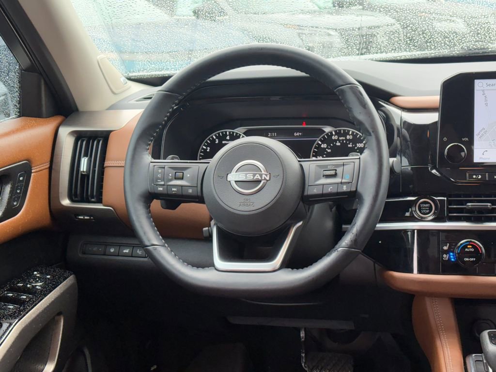 Used 2022 Nissan Pathfinder Platinum w/ Cargo Package image 23