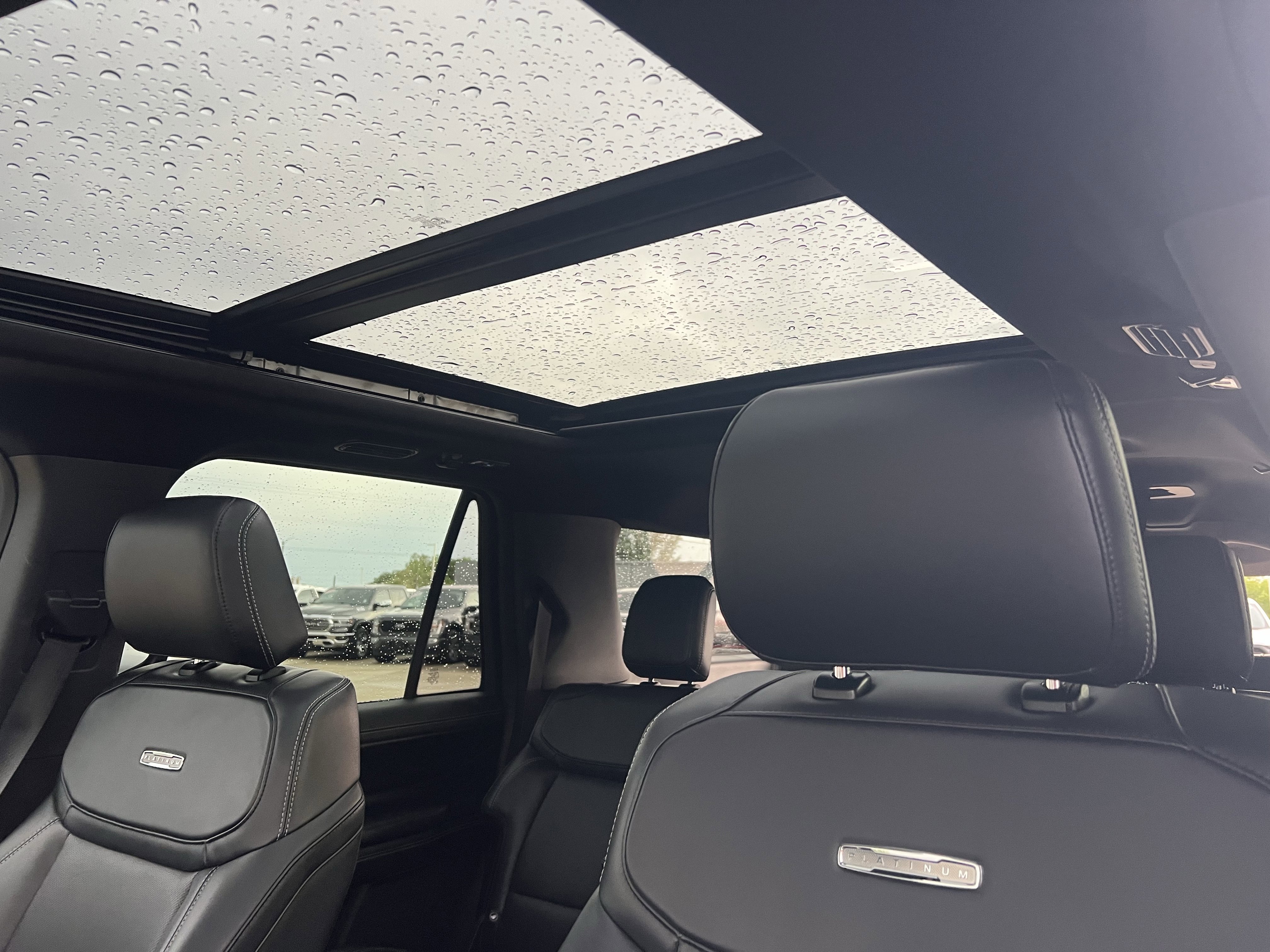 Used 2025 Ford Expedition Max Platinum w/ Stealth Appearance Package AWD/4WD image 17