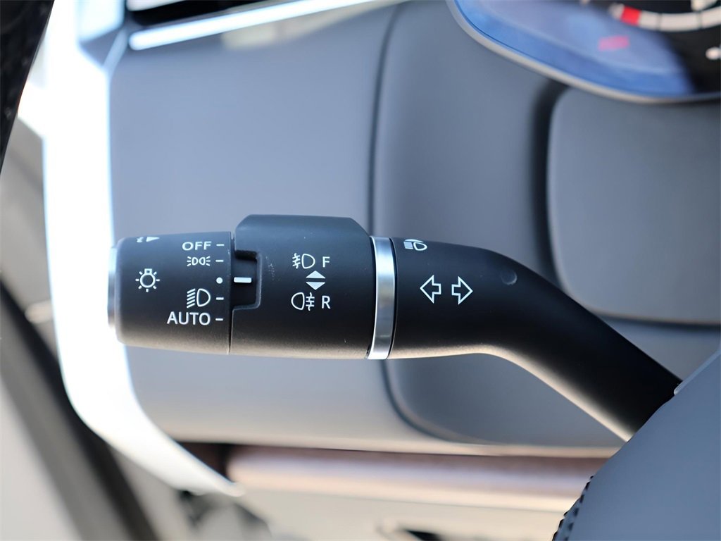 Used 2024 Land Rover Range Rover SE image 31