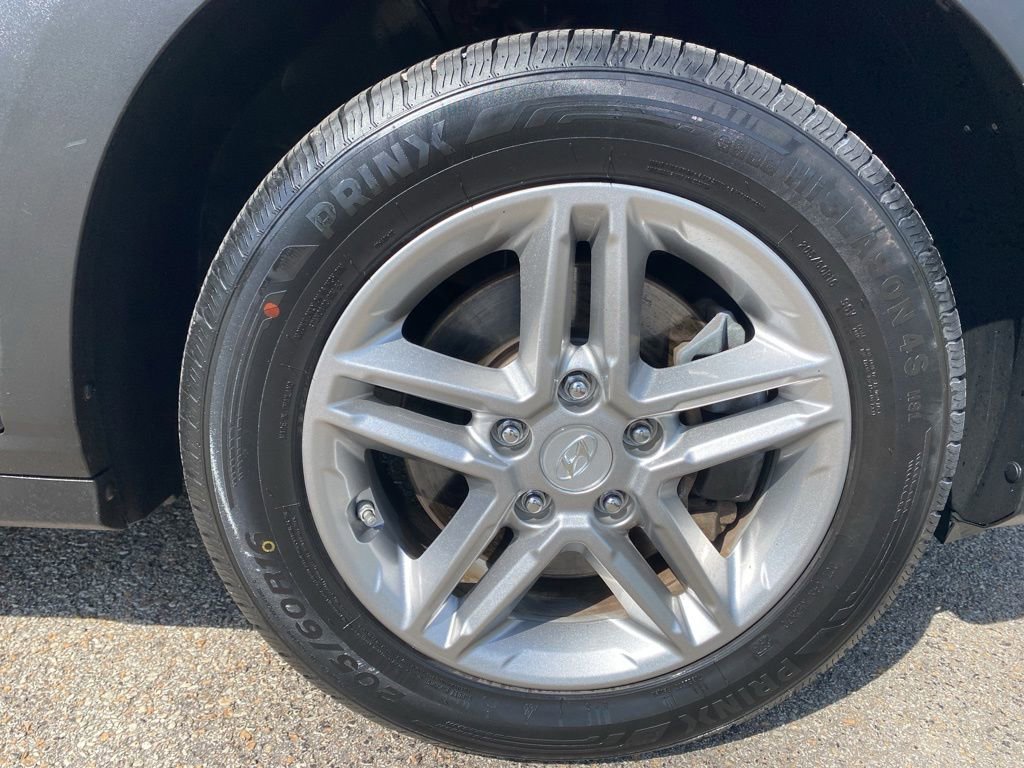 Used 2019 Hyundai Kona SE AWD/4WD image 9