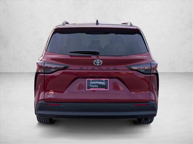 New 2026 Toyota Sienna LE image 8