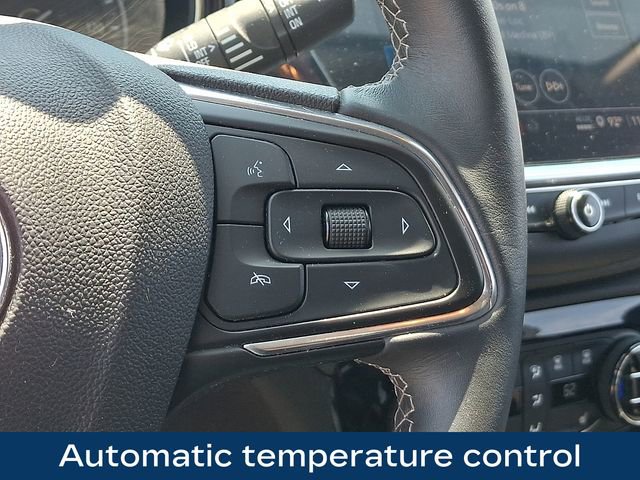Used 2023 Buick Encore GX Select w/ Sport Touring Package AWD/4WD image 8