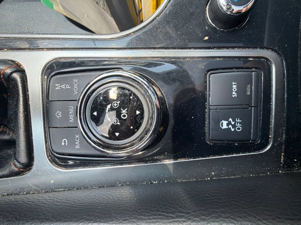 Used 2019 Nissan Maxima SR FWD image 23