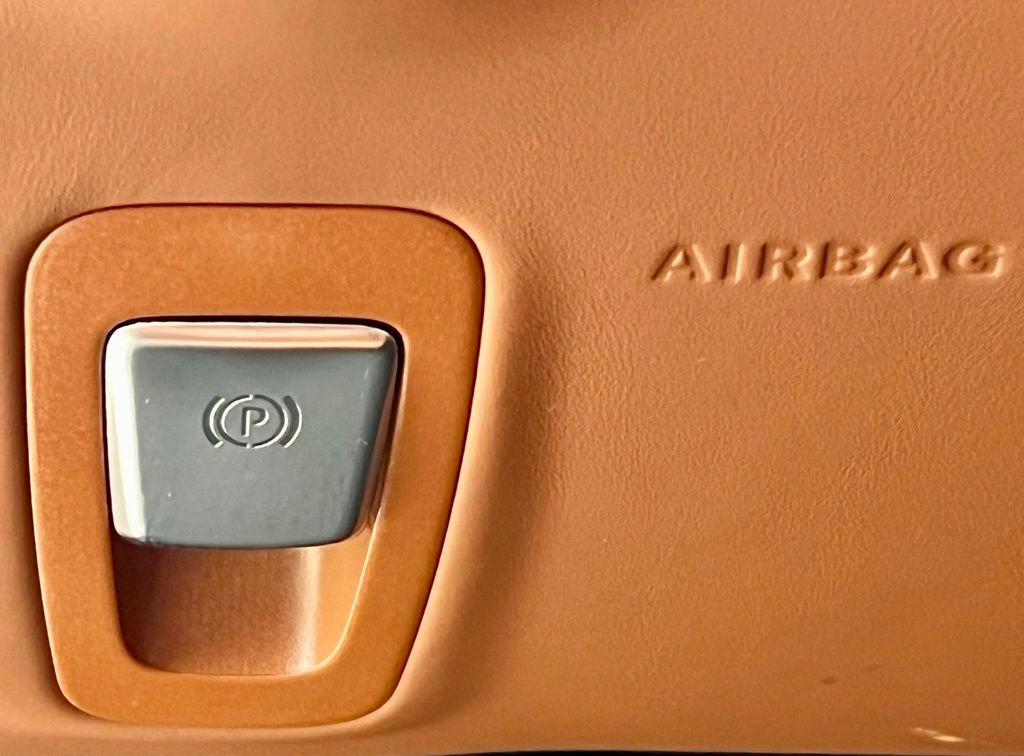 Certified 2023 Mercedes-Benz AMG GT 43 image 32