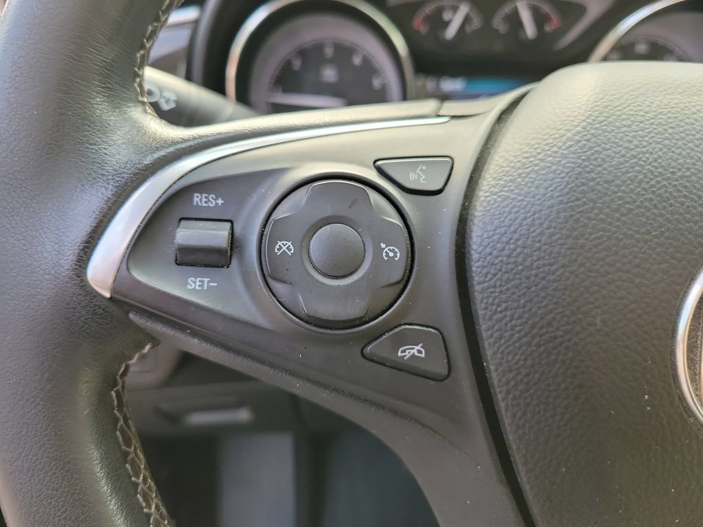 Used 2020 Buick Envision Preferred FWD image 26