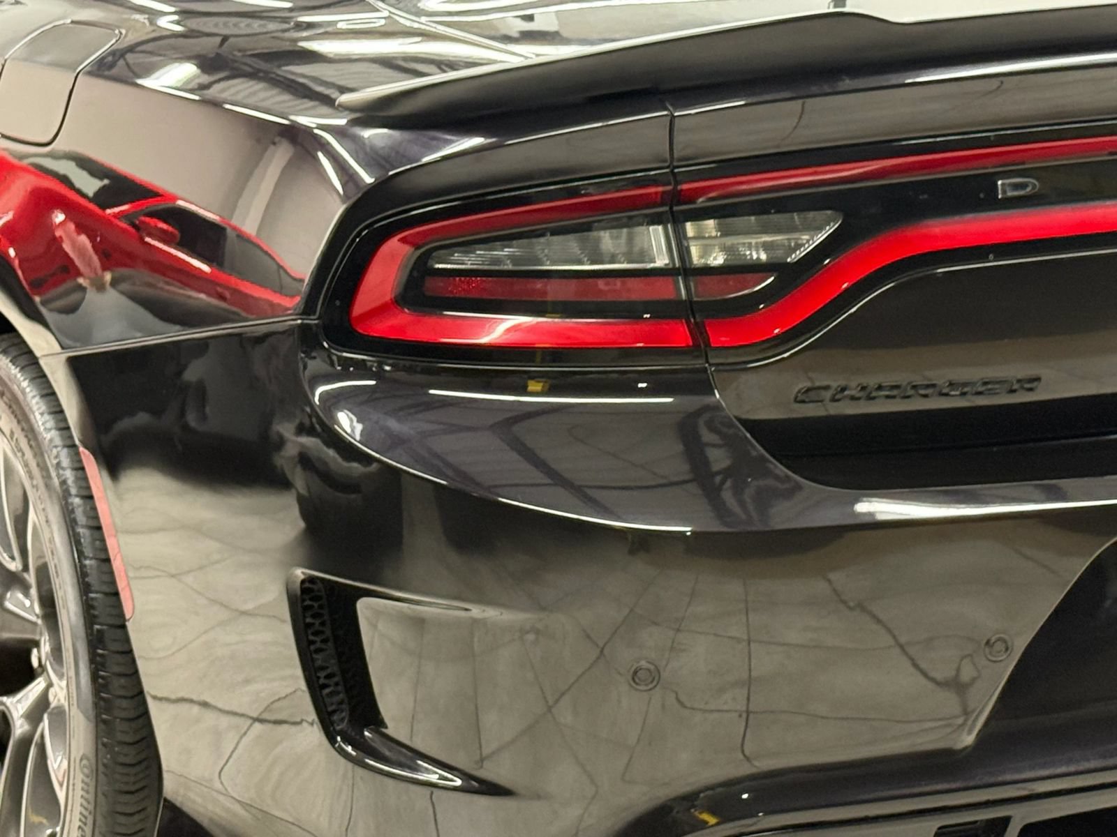 Used 2020 Dodge Charger Scat Pack w/ Navigation & Travel Group RWD image 12