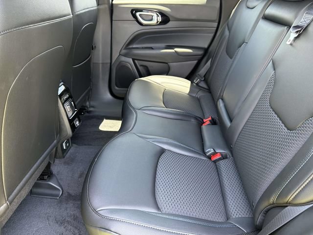 New 2026 Jeep Compass Latitude AWD/4WD image 26