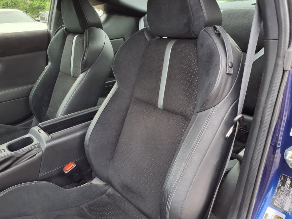 Used 2024 Toyota GR86 Premium image 11