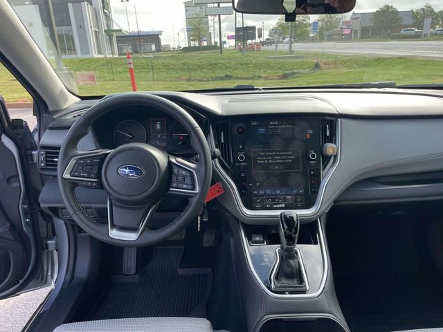 Used 2025 Subaru Outback Premium image 11
