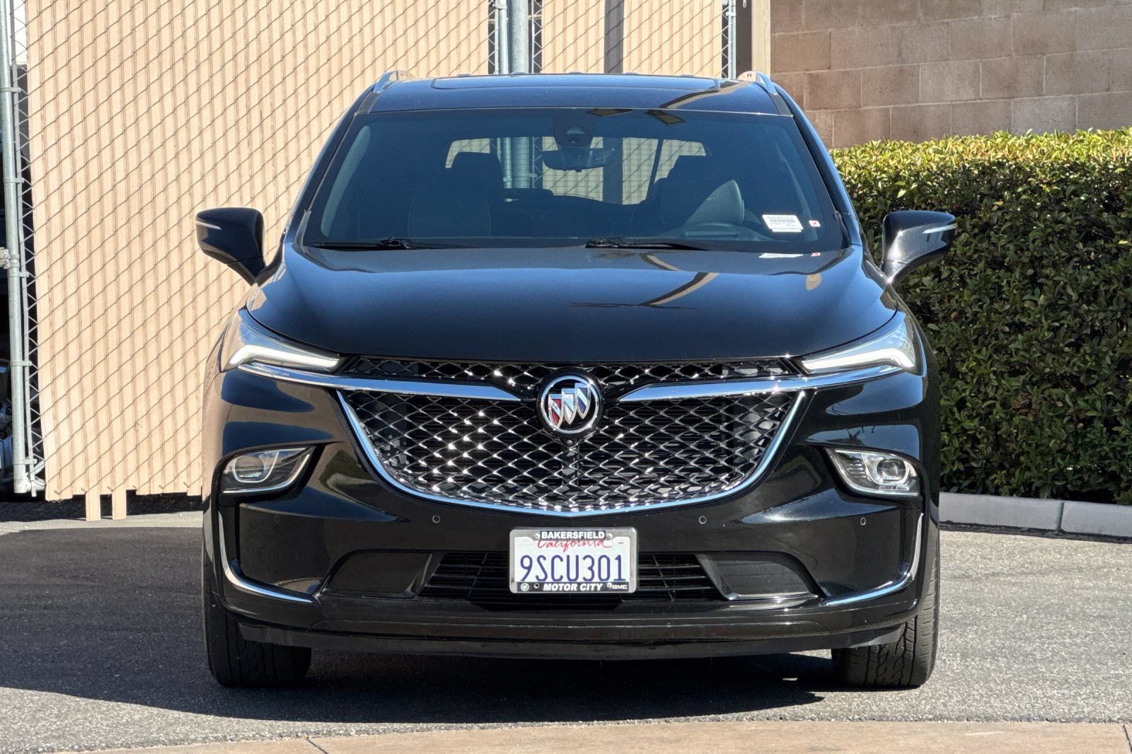 Certified 2024 Buick Enclave Avenir FWD image 9