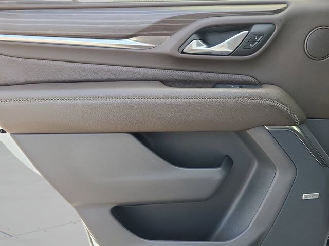 Used 2024 GMC Yukon Denali RWD image 17