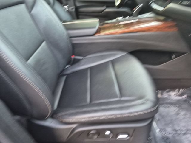 Certified 2022 Cadillac Escalade Luxury AWD/4WD image 29