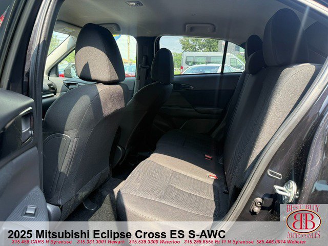 Used 2025 Mitsubishi Eclipse Cross ES AWD/4WD image 11