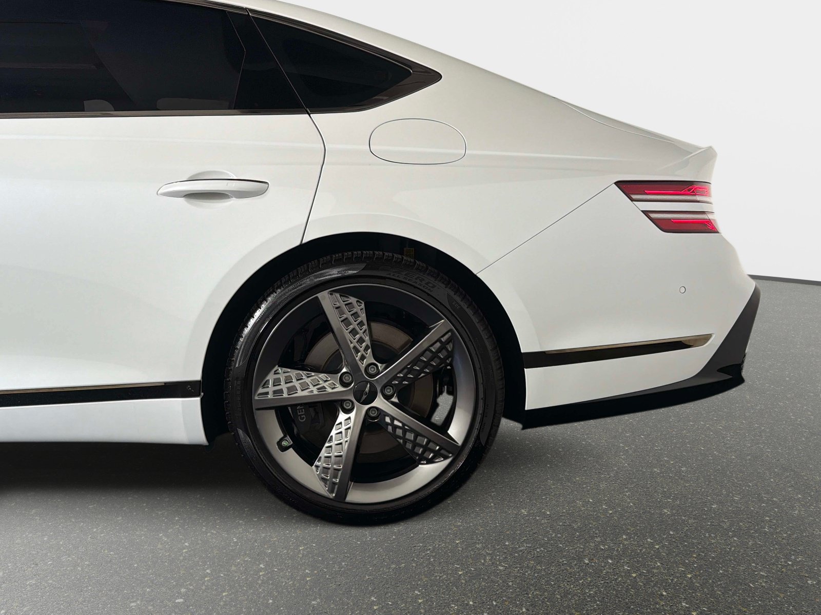 Used 2025 Genesis G80 3.5T Sport Prestige AWD/4WD image 13