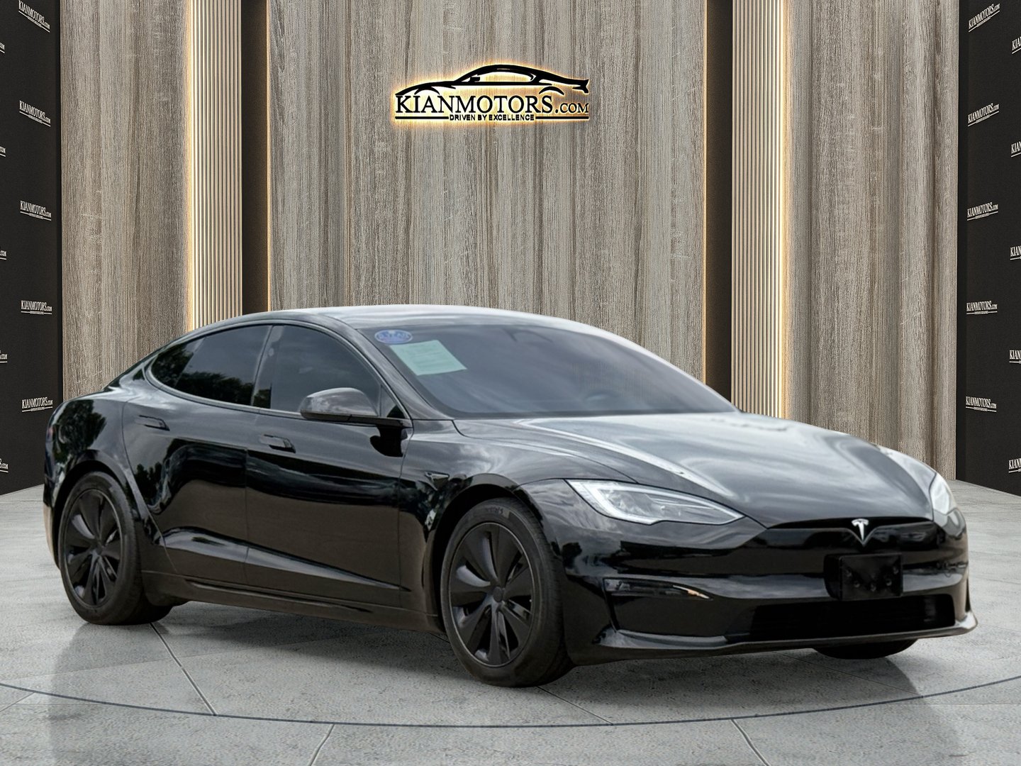 Used 2023 Tesla Model S AWD/4WD image 38