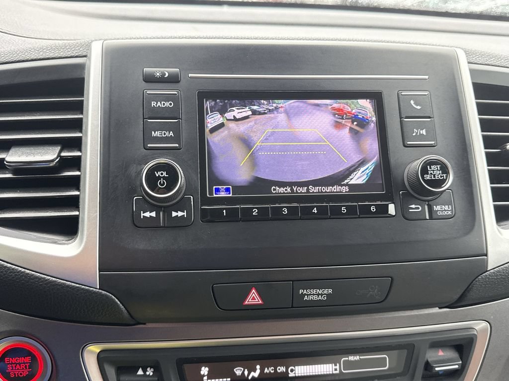 Used 2019 Honda Pilot LX image 23