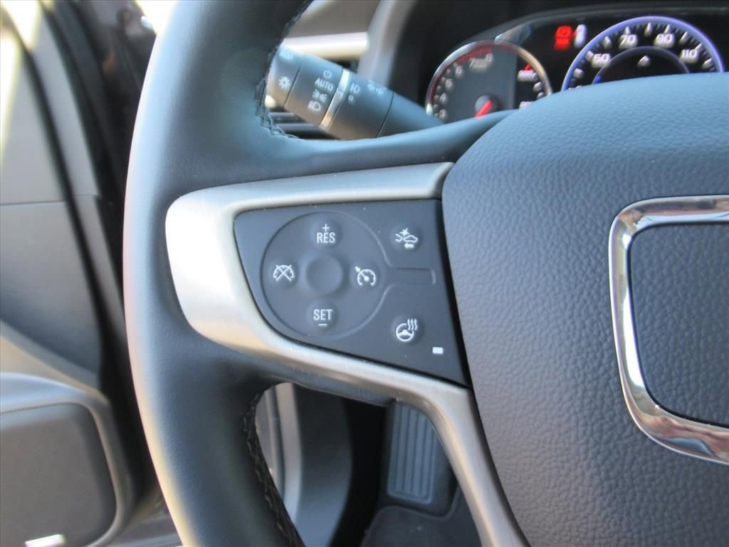 Certified 2023 GMC Acadia Denali w/ Denali Ultimate Package image 18