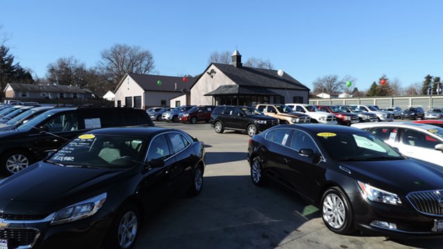 Used 2022 Ford Expedition XLT w/ Equipment Group 202A image 4