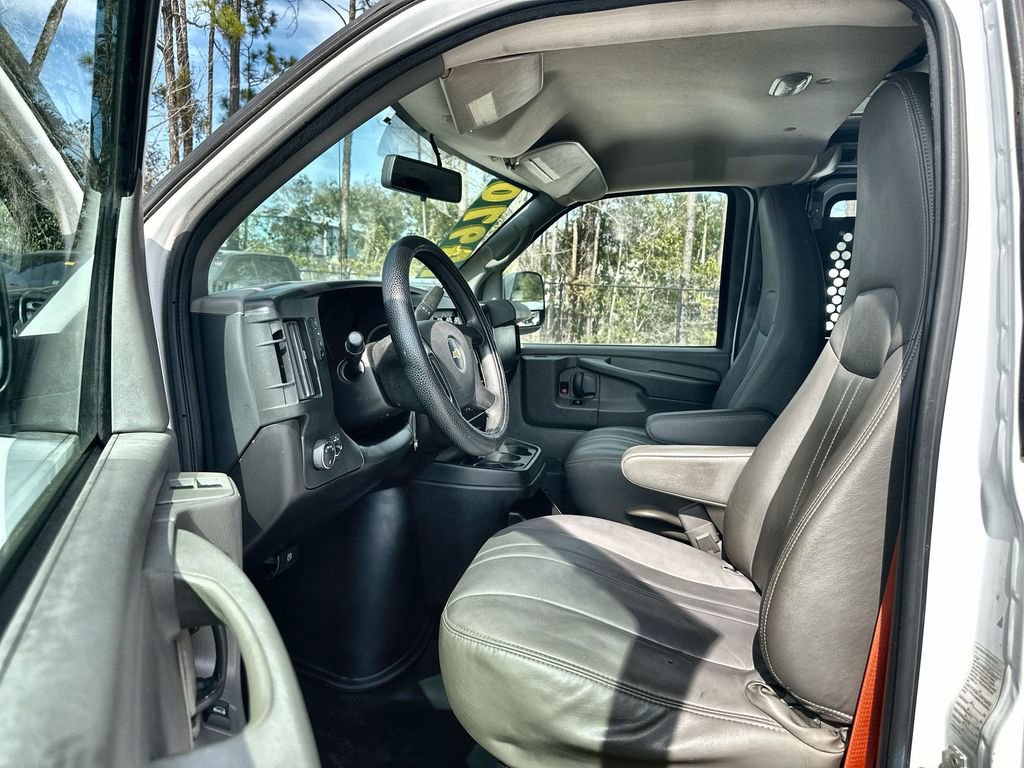 Certified 2014 Chevrolet Express 2500 w/ Cold Climate Package image 18