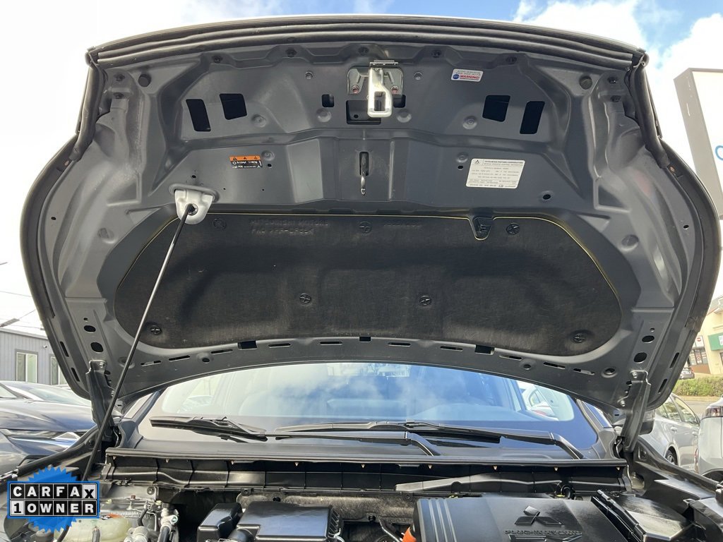 Used 2023 Mitsubishi Outlander SE image 13