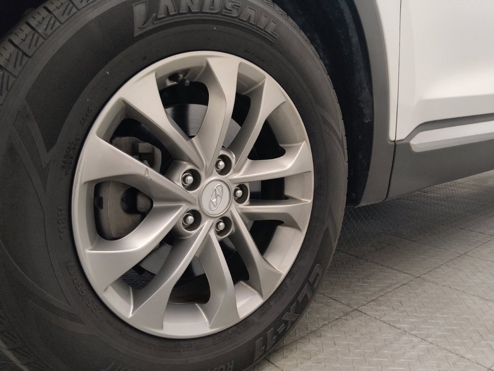 Used 2020 Hyundai Santa Fe SE AWD/4WD image 31