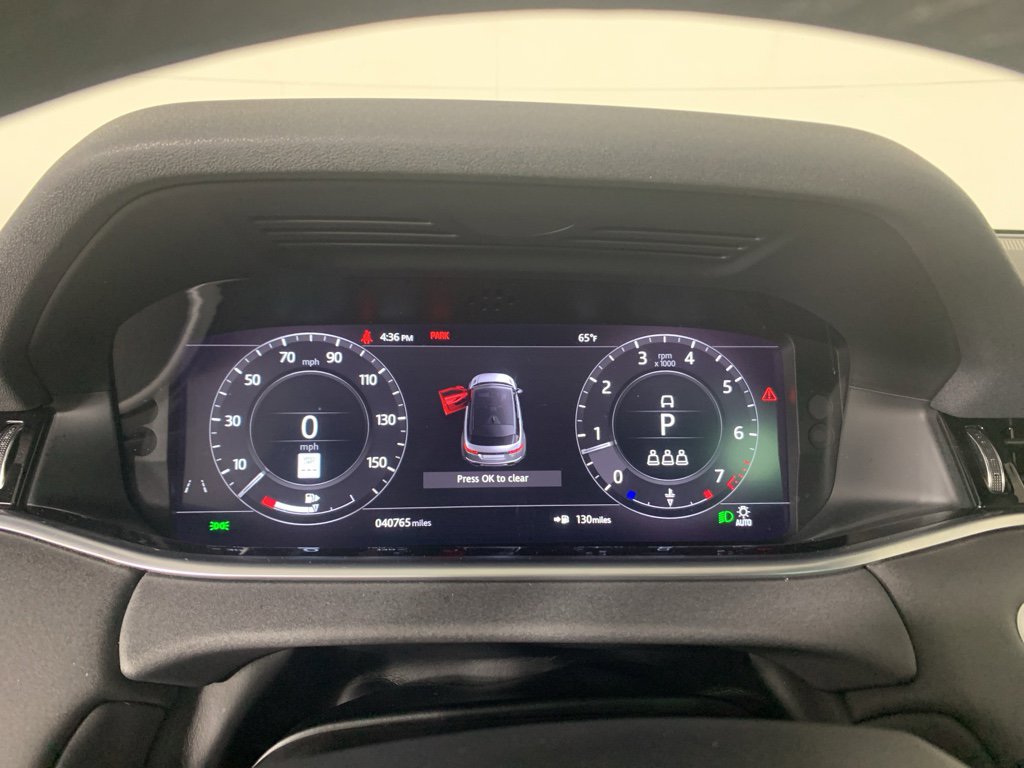 Used 2020 Land Rover Range Rover Evoque SE image 23