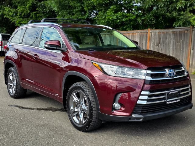Used 2017 Toyota Highlander Limited Platinum