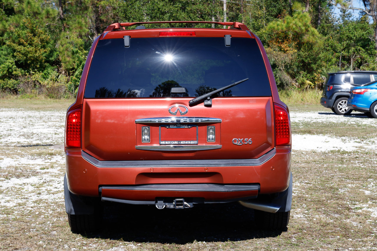 Used 2004 INFINITI QX56 2WD w/ Smart Vision Pkg image 7