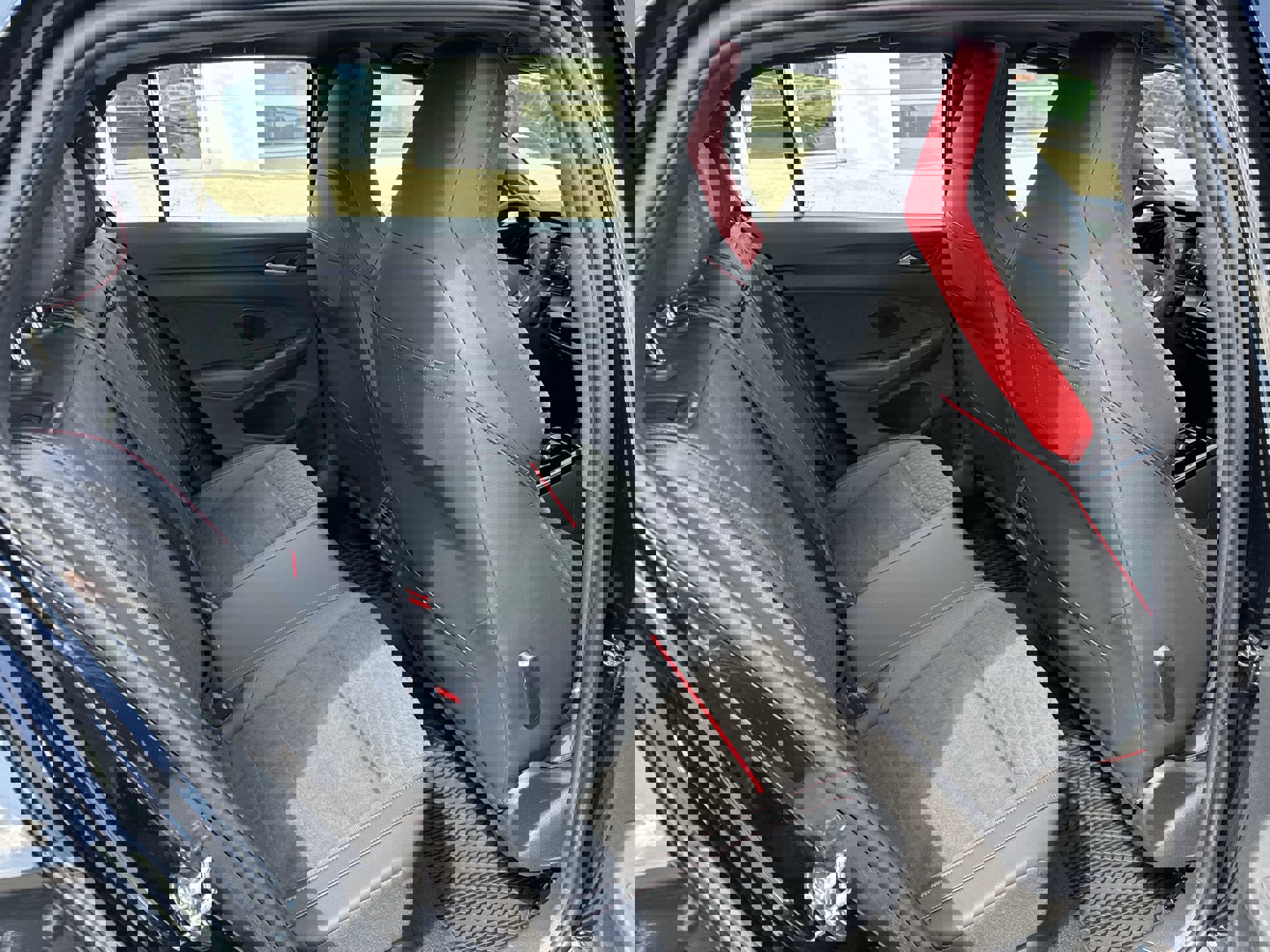 New 2025 Volkswagen GTI SE image 25