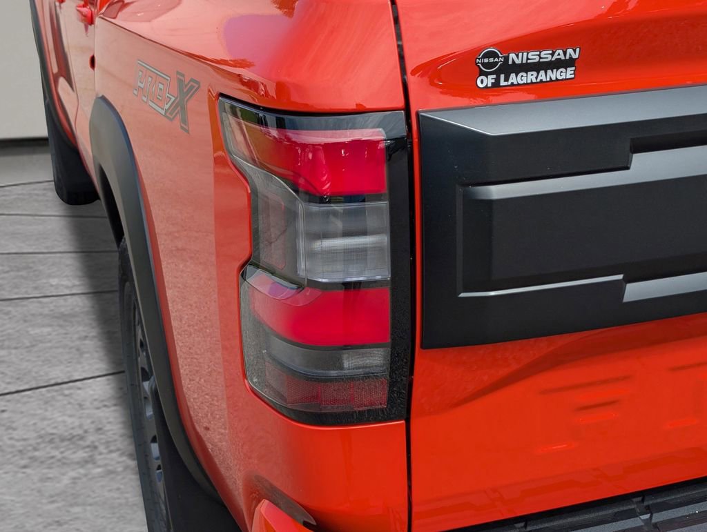 New 2025 Nissan Frontier Pro-X w/ Tow Package image 11