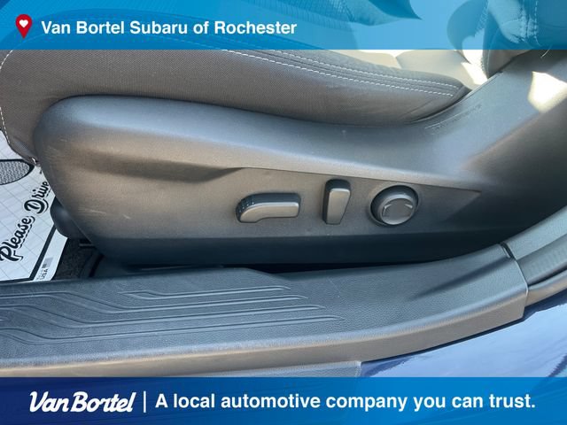 Certified 2024 Subaru Outback Premium AWD/4WD image 15