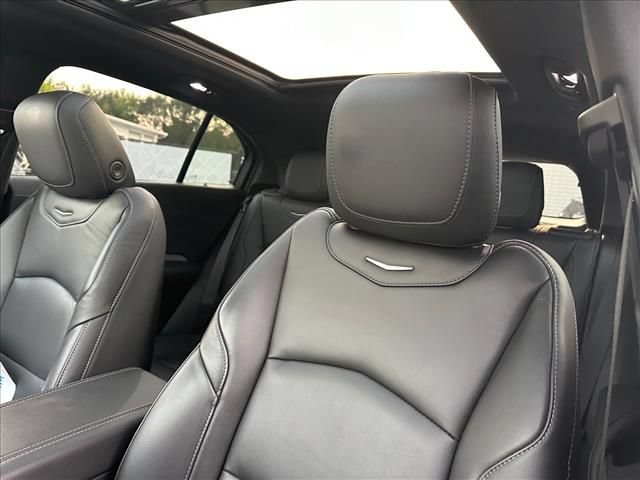 Certified 2023 Cadillac XT4 Premium Luxury w/ Cold Weather Package AWD/4WD image 24