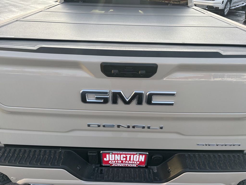 New 2026 GMC Sierra 1500 Denali Ultimate AWD/4WD image 9