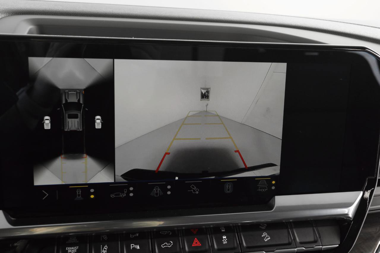 Used 2024 Chevrolet Silverado 2500 LTZ w/ LTZ Plus Package image 21