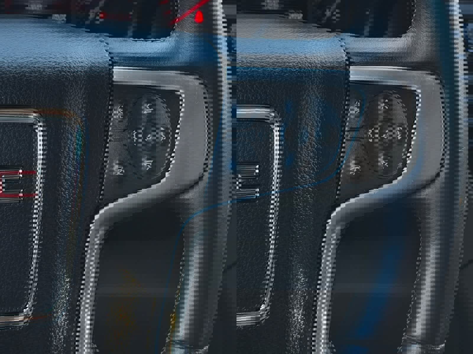 Used 2015 GMC Yukon SLT w/ Open Road Package image 17