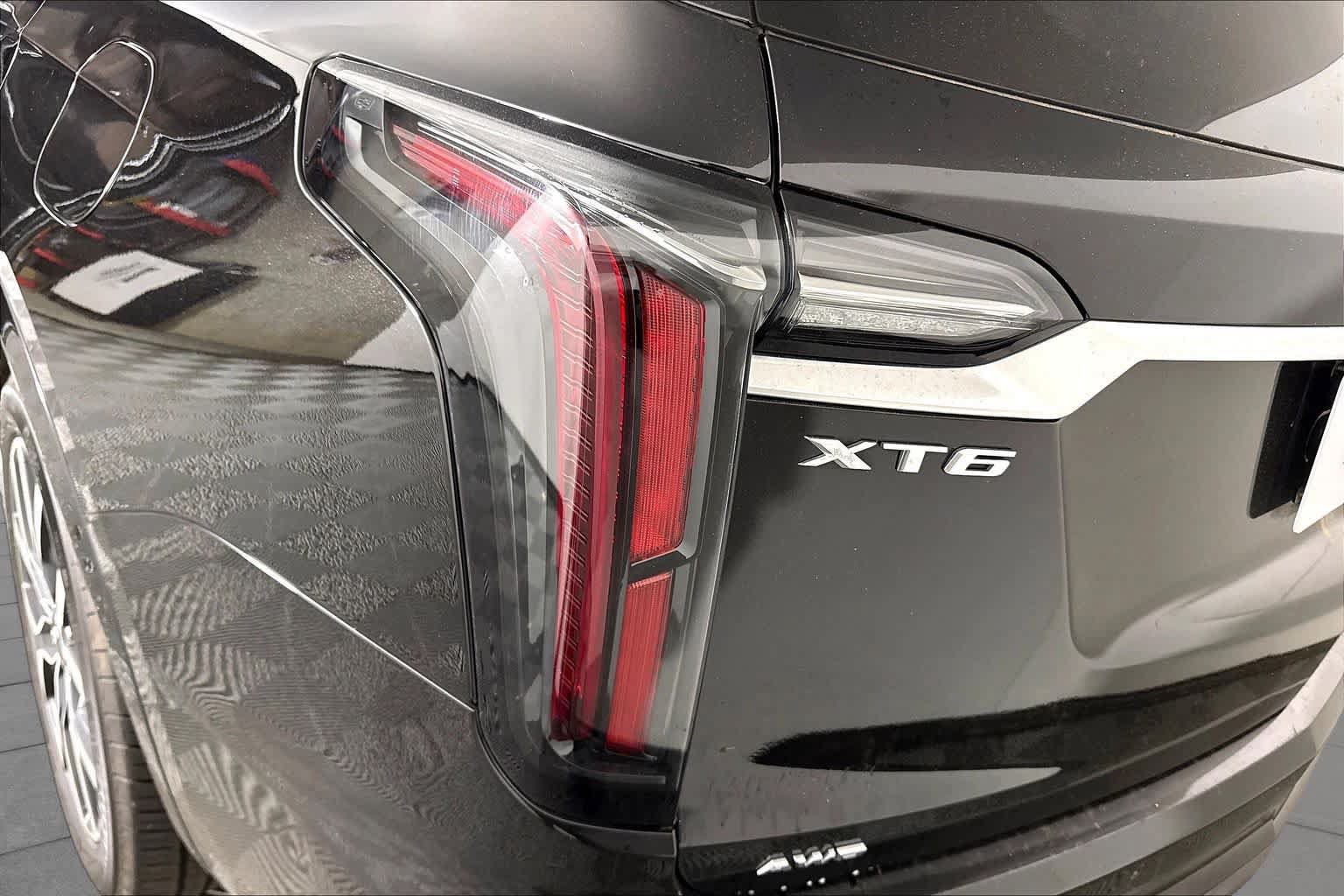 Used 2025 Cadillac XT6 Sport AWD/4WD image 28