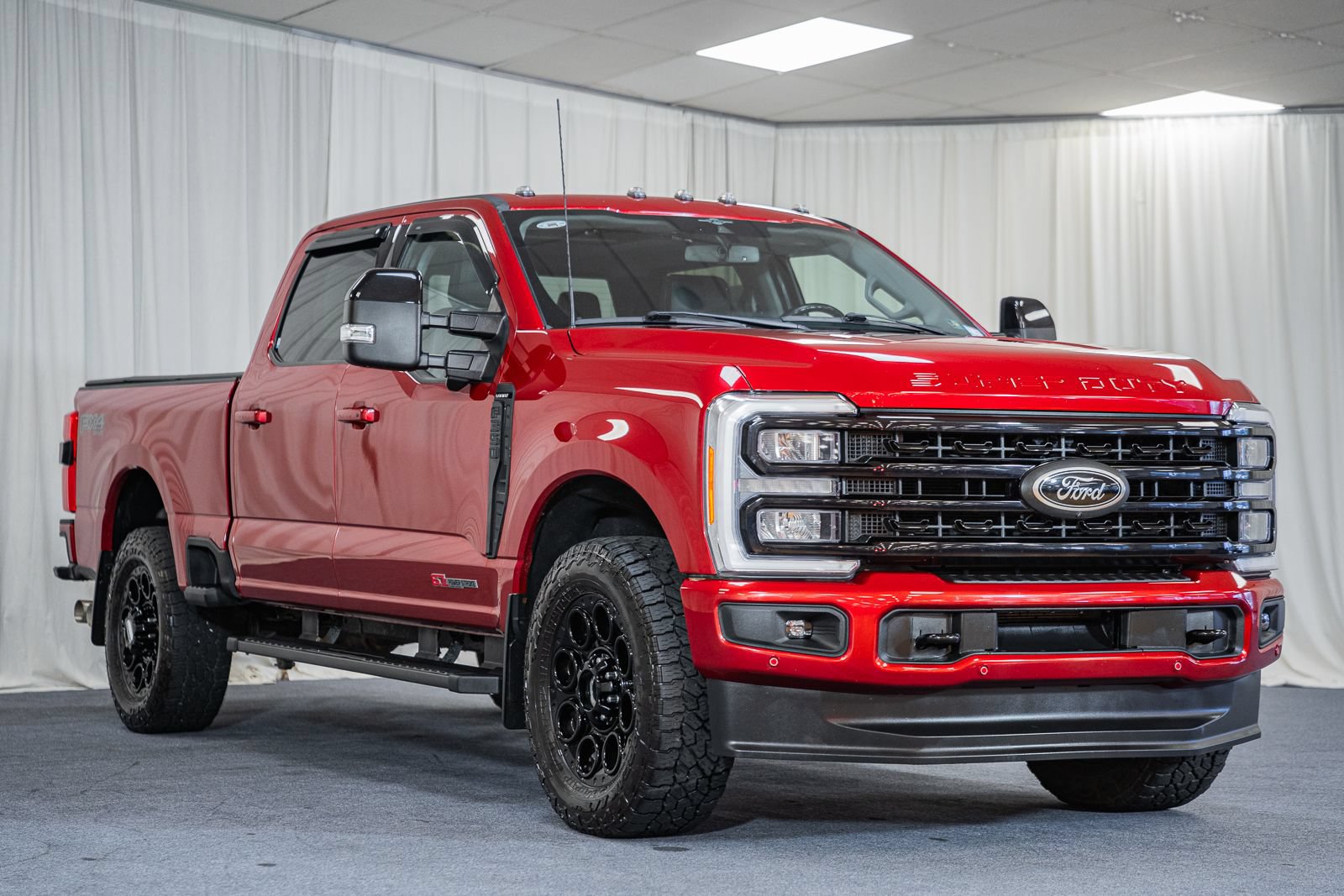 Used 2023 Ford F350 Lariat w/ Lariat Ultimate Package