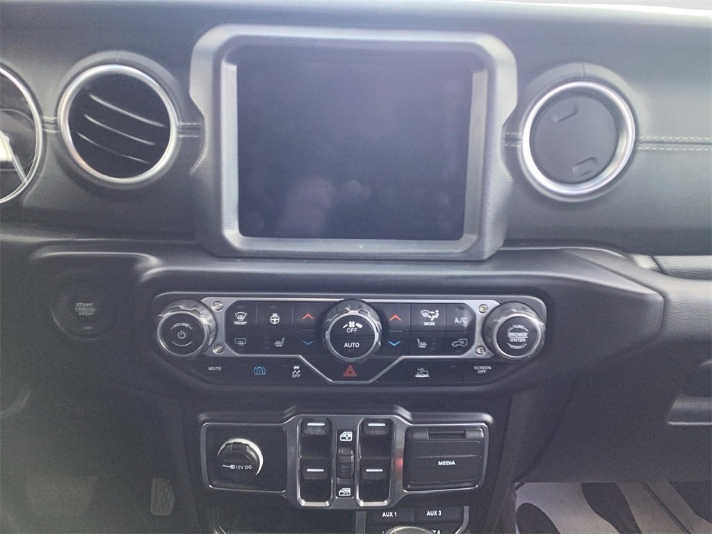 Used 2021 Jeep Wrangler Unlimited Sahara w/ Cold Weather Group image 16