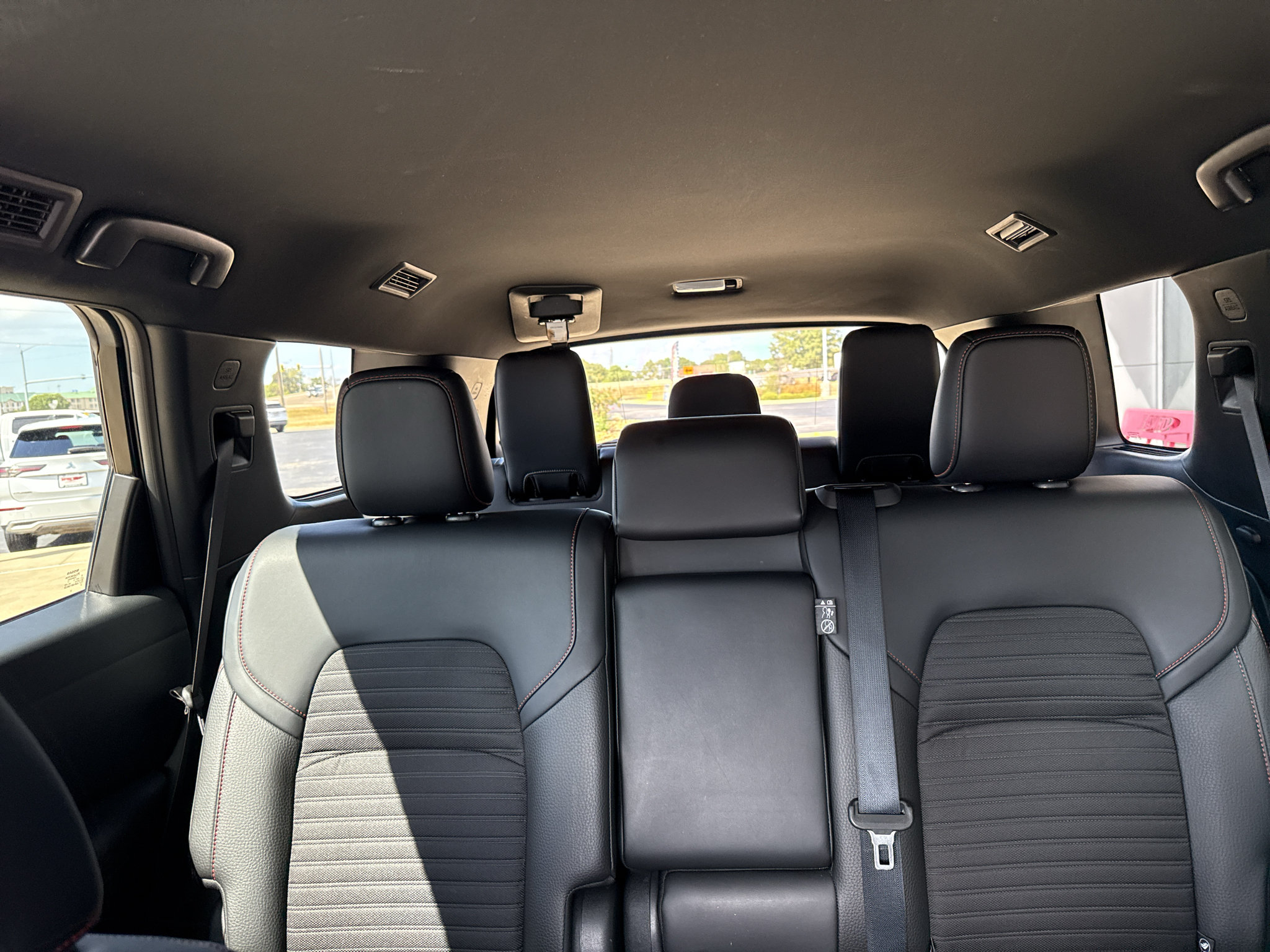 Used 2026 Nissan Pathfinder Rock Creek AWD/4WD image 24