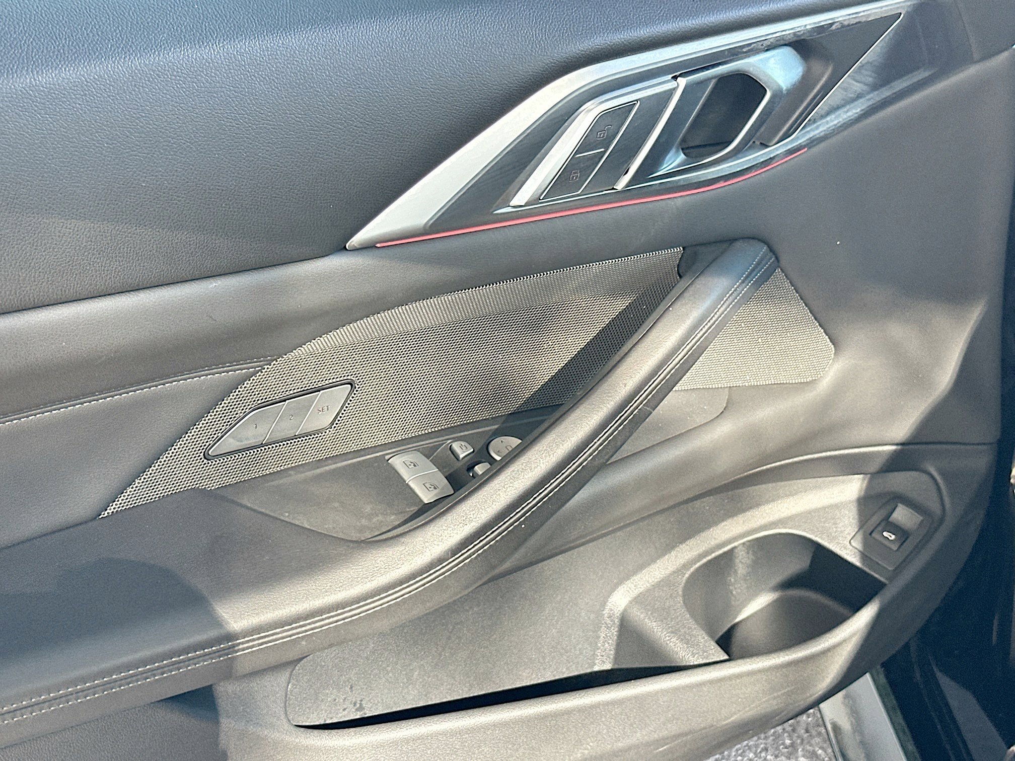 Used 2025 BMW M4 xDrive Competition w/ Executive Package image 18