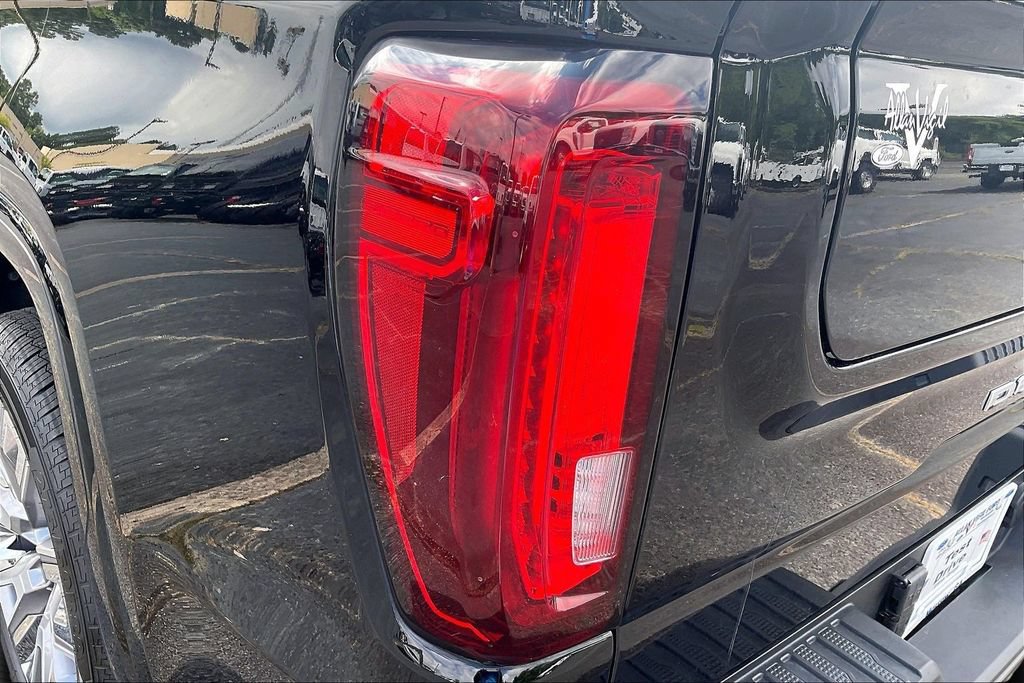 Used 2024 GMC Sierra 1500 Denali w/ Denali Reserve Package AWD/4WD image 26