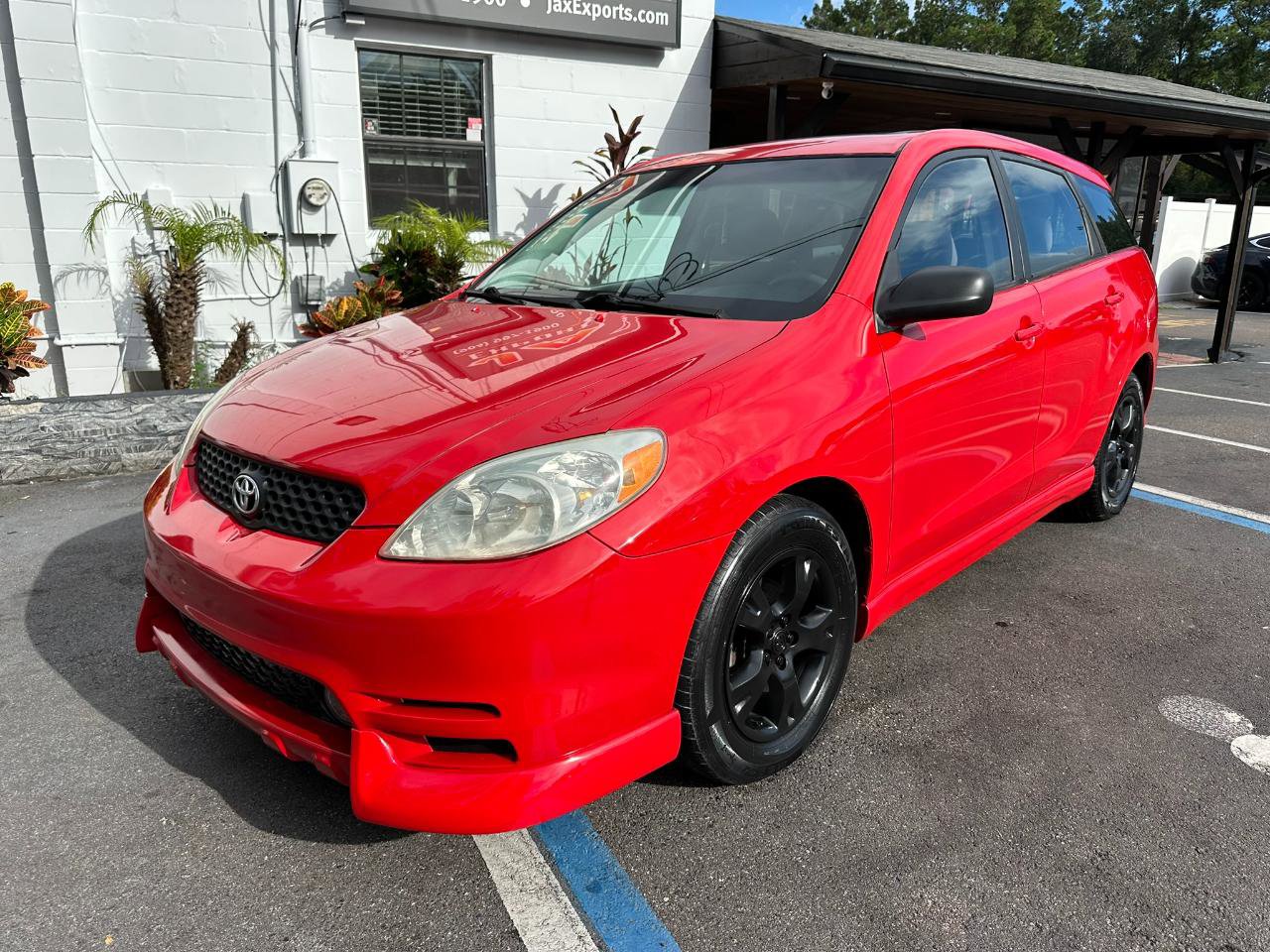 Used 2004 Toyota Matrix FWD image 3