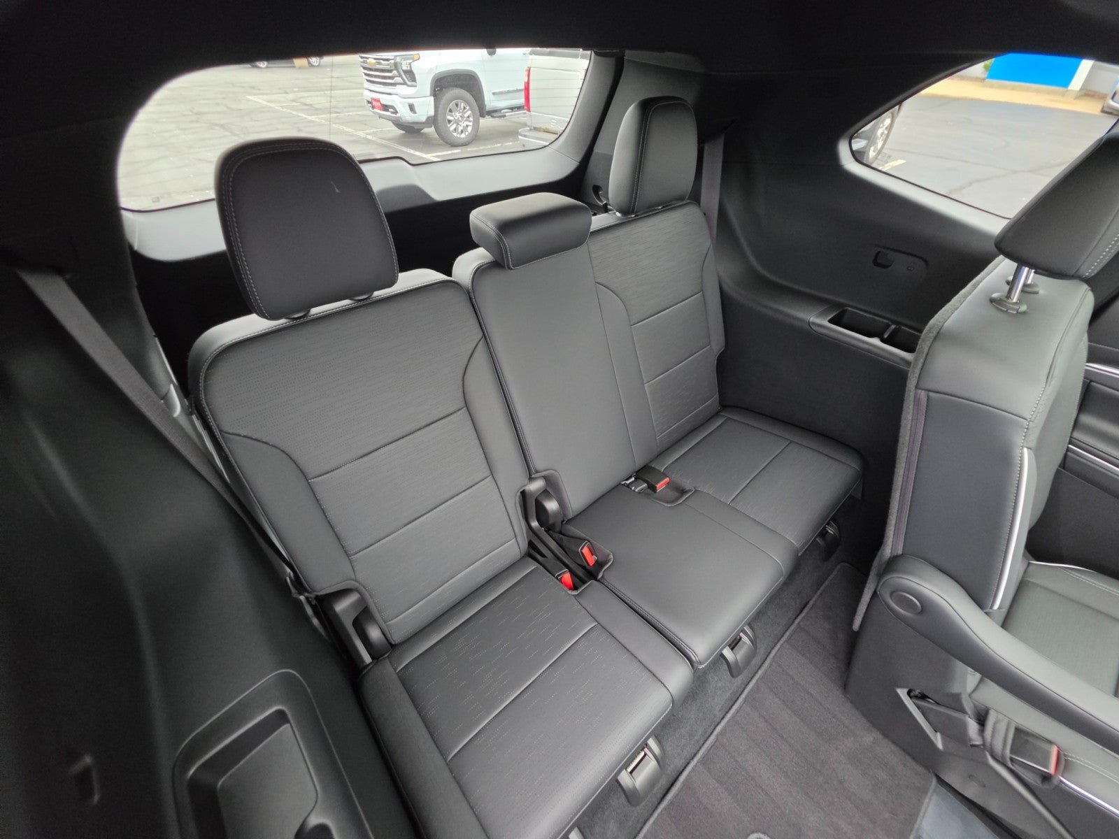 Used 2025 Buick Enclave Sport Touring w/ Super Cruise Package AWD/4WD image 19